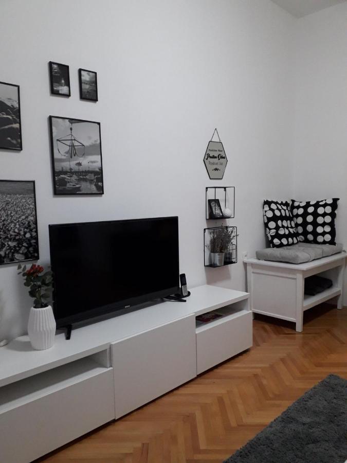 La Madre Apartment Rijeka Exterior photo