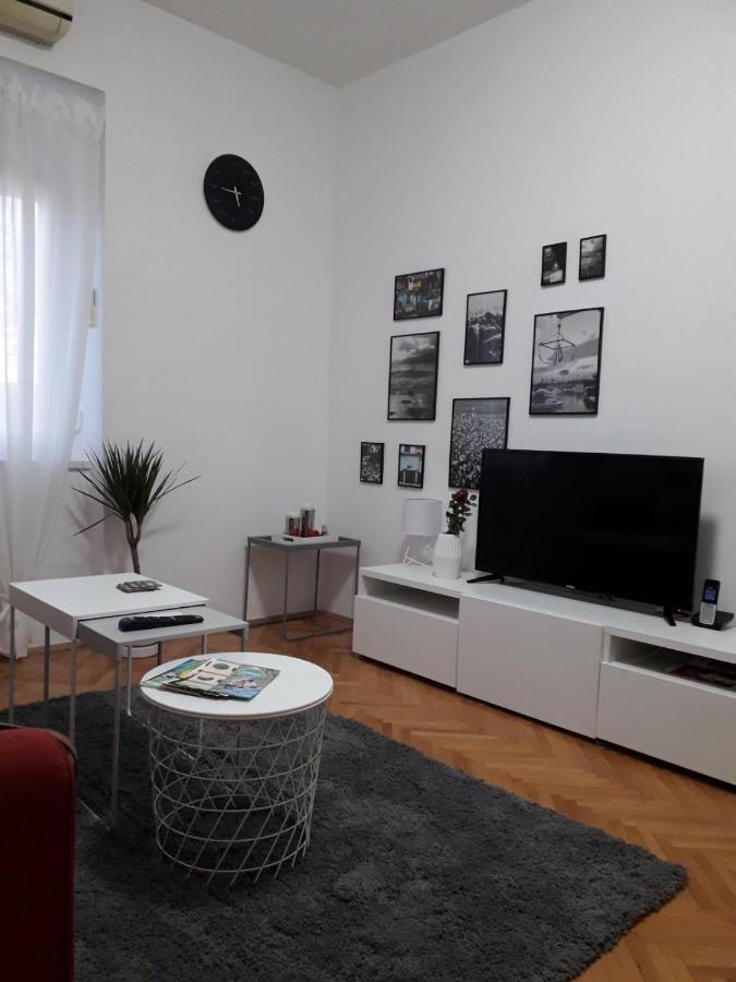 La Madre Apartment Rijeka Exterior photo
